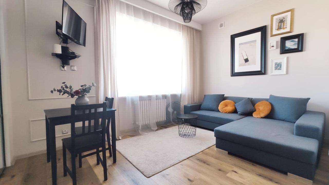 Aleja Krasinskiego 5 By Homeprime Krakow Bagian luar foto